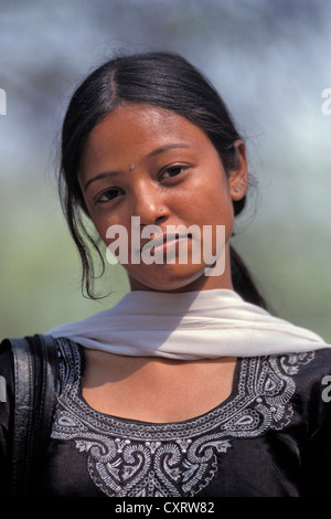 Giovane donna indiana, ritratto, Guwahati, Assam, India, Asia Foto Stock