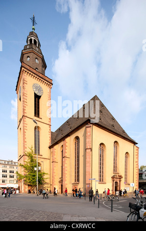 Chiesa luterana di Santa Caterina, Frankfurt am Main, Hesse, Germania, Europa PublicGround Foto Stock