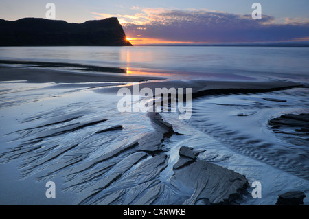 Sunset, bocca della Horná creek in Hloe uvík, Hloeduvik, Hornstrandir, Westfjords, Islanda, Europa Foto Stock