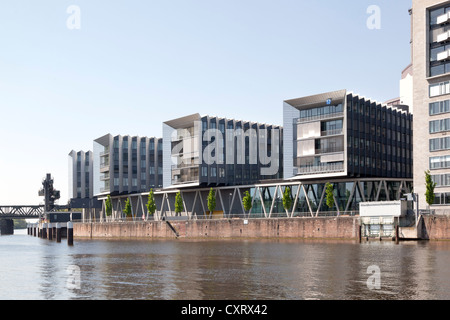 Edifici per uffici su Westhafen-Pier, Westhafen, Frankfurt am Main, Hesse, PublicGround Foto Stock