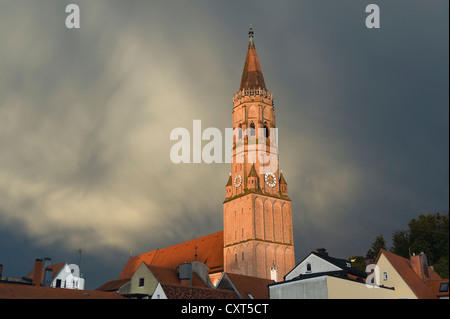 Maltempo su St. Jodok Chiesa, Landshut, Baviera, Germania, Europa Foto Stock