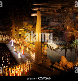 Aida di Giuseppe Verdi, prestazioni all'Arena di Verona, Italia Foto Stock