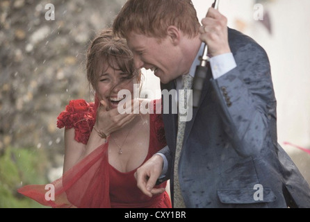 Tempo di Circa 2013 Universal Pictures film con Rachel McAdams come Maria e Domhnall Gleeson come Tim Foto Stock