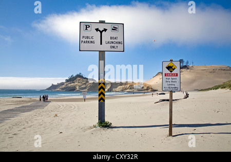 Il dory area di varo a Cape Kiawanda, su Oregon della costa del Pacifico Foto Stock