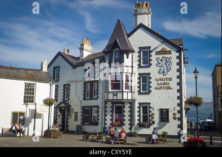 Il White Lion Hotel a Beaumaris Anglesey North Wales UK Foto Stock