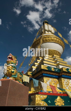 Il nuovo Stupa al Tabo, Spiti, India settentrionale Foto Stock