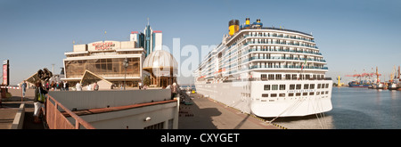 Nave da crociera "Costa Atlantica" nel porto di Odessa Foto Stock