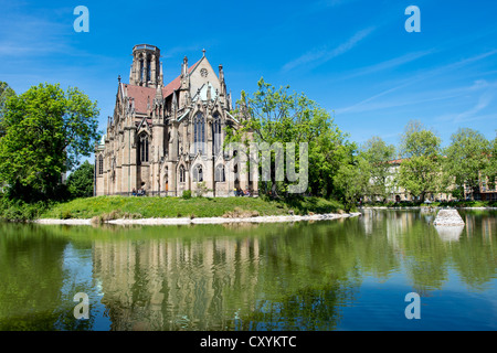 Johanniskirche, Chiesa di San Giovanni Evangelista a Feuersee lago, Stoccarda, Baden-Wuerttemberg Foto Stock