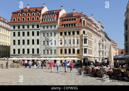 Piazza Neumarkt presso la Frauenkirche, la Chiesa di Nostra Signora di Dresda, Sassonia Foto Stock