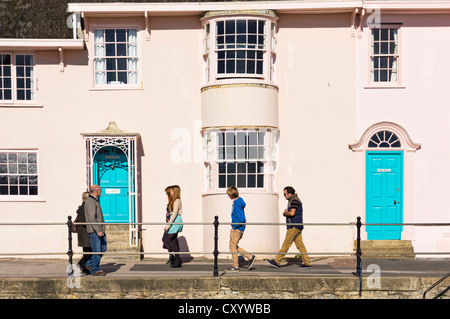 Case sul lungomare di Lyme Regis, Dorset, Regno Unito Foto Stock