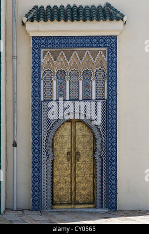 Golden Gate al Dar El Makhzen Royal Palace, Fès o Fez, Fès-Boulemane, Marocco, Maghreb, Africa Settentrionale, Africa Foto Stock