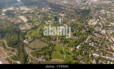 Vista aerea, Westfalenpark e Florianturm tower, la torre della televisione, dedalo, Dortmund, la zona della Ruhr, Renania settentrionale-Vestfalia Foto Stock