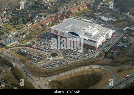 Vista aerea, nuova posizione dell'azienda arredamento, Zurbrueggen furniture store, parcheggio, Herne, la zona della Ruhr Foto Stock