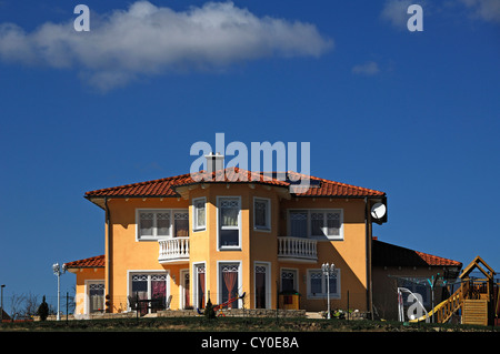 Casa indipendente nello stile di una villa spagnola, Elbersberg, Alta Franconia, Bavaria Foto Stock