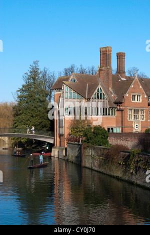 Libreria Jerwood Trinity Hall Cambridge accanto alla camma Foto Stock