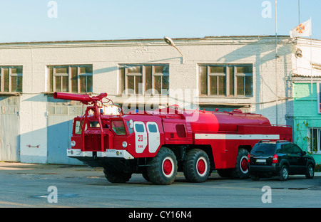 MAZ-543 8x8 camion dei pompieri. Foto Stock