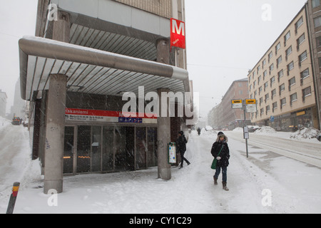 La stazione della metropolitana di Helsinki Foto Stock