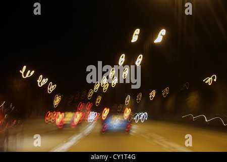 Luci di astratta autostrada di notte Inghilterra Foto Stock