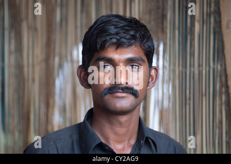 Uomo pakistano di Islamabad, Pakistan Foto Stock