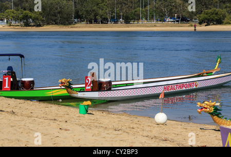 Dragon Boat, recipiente usato in dragon boat racing che mostra il dettaglio della nave Foto Stock