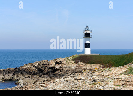 Il vecchio faro su Isla Pancha a Ribadeo. Ribadeo, Lugo, Galizia, Spagna. Foto Stock