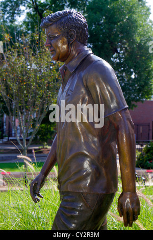 Cape Cod Massachusetts, Hyannis, Main Street, John F. Kennedy Hyannis Museum, JFK, statua, vita come, ingresso, presidente, residenti, MA120817011 Foto Stock