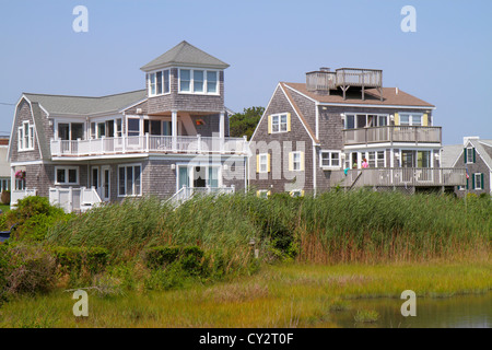 Cape Cod Massachusetts,Hyannis,marea mash,cedro shingle,casa casa casa case residenza,case,spiaggia case,affitto,MA120817045 Foto Stock
