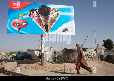 Gelato annuncio a Kabul, Afghanistan. Foto Stock