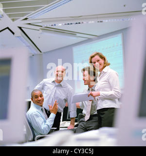 La gente di affari licenza gratuita ad eccezione di annunci e cartelloni per esterni Foto Stock