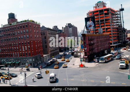 L'intersezione della Nona Avenue e West 14 San il 20 maggio 2003. (© Francesca M. Roberts) Foto Stock