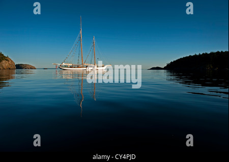 La storica goletta Zodiaco che sono ancorate al largo di Shaw isola in San Juan Isole del Puget Sound area di stato di Washington, USA. Foto Stock