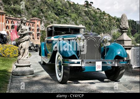 Isotta Fraschini vintage auto su Parade presso il Villa d'Este Concours Como Italia 2008 Foto Stock