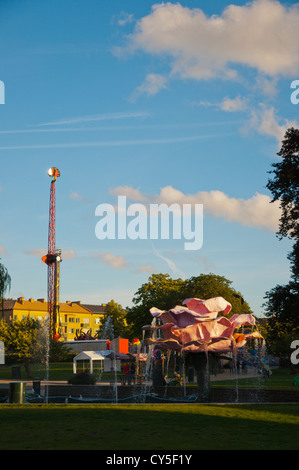 La Folkets parco divertimenti parco a tema di Malmö città della contea di Skåne Svezia Europa Foto Stock