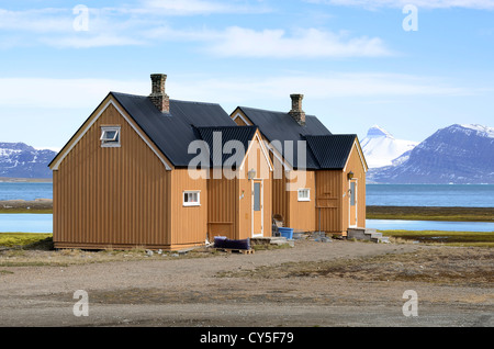 INTERNATIONAL ARCTIC RESEARCH STATION A NY ALESUND sull'ARTICO isola delle Svalbard. La Norvegia. La Scandinavia. Foto Stock