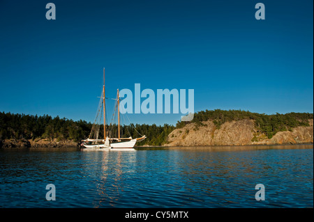 La storica goletta Zodiaco che sono ancorate al largo di Shaw isola in San Juan Isole del Puget Sound area di stato di Washington, USA. Foto Stock