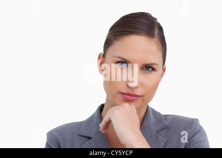 Close up tradeswoman in pensatori pongono Foto Stock