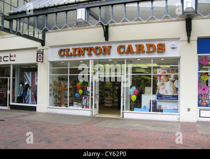 Clinton schede high street rivenditore Worthing West Sussex Regno Unito Foto Stock