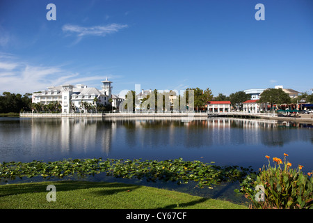 Celebrazione hotel e il lago rianhard downtown celebrazione florida usa Foto Stock