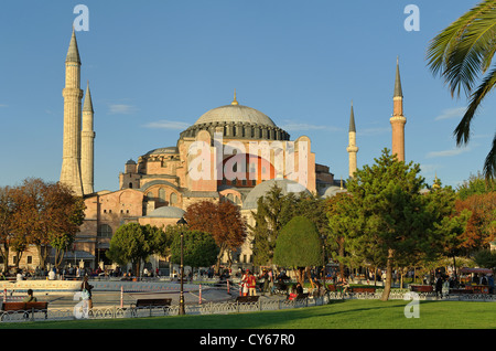 Museo Hagia Sophia, Piazza Sultanahmet, Fatih, Istanbul. Foto Stock