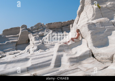 Thassos, Grecia. Isola greca. Settembre. Una delle antiche cave di marmo sul penninsula presso Alyki o Aliki. Foto Stock