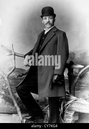 Gentleman indossando cappello bowler, Chicago, Illinois, USA, circa 1900 Foto Stock