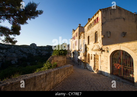 Les Baux-de-Provence, etichettato come uno dei più bei villaggi di Francia Foto Stock