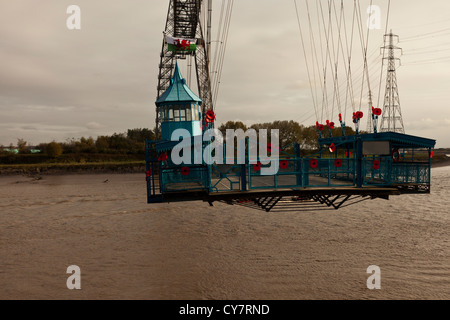 Newport Transporter Bridge,una gondola ponte in stile aperto dal Signore Tredegar 12 Settembre 1906 Foto Stock