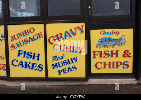 In vecchio stile pesce e Chip shop segno, Bridlington, nello Yorkshire, Inghilterra. Foto Stock