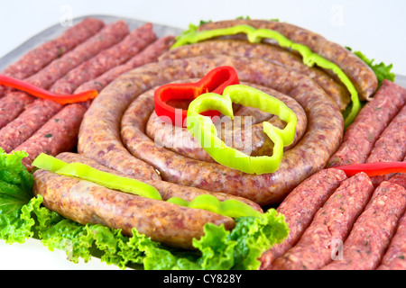 Carni bovine fresche a bordo pronti per cucinare Foto Stock