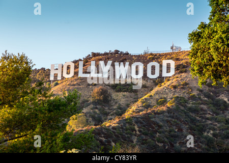 HOLLYWOOD CALIFORNIA - 24 settembre: Il mondo famoso Hollywood Sign on September 24, 2012 a Los Angeles, California. Foto Stock