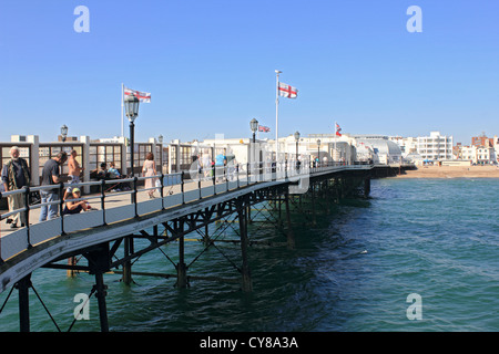 Worthing pier, West Sussex, in Inghilterra, Regno Unito Foto Stock