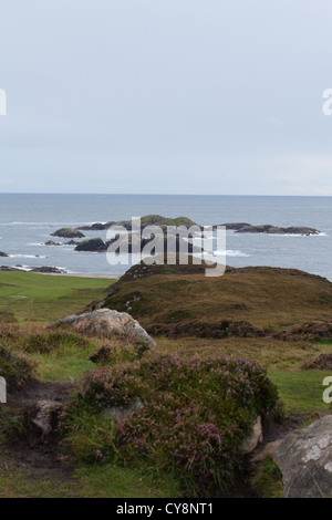 Isola di Iona, lato ovest. Ebridi Interne, SW in Scozia. Guardando oltre l'Oceano Atlantico. In autunno, Settembre. Foto Stock