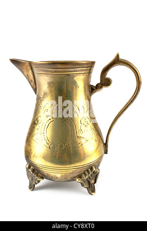 Antiquariato brocca d'argento isolato su bianco Foto Stock