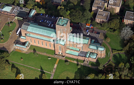 Vista aerea della Cattedrale di Guildford nel Surrey Foto Stock